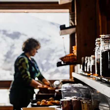 Restaurant Saint Roch Hotel Puy-Saint-Vincent