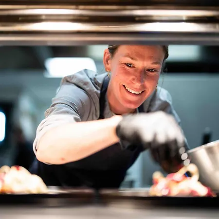 Hotel Restaurant Saint Roch Hotel 3*